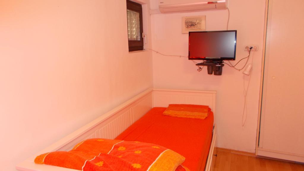 Guest House Accommodation Rupine Premantura Exteriér fotografie